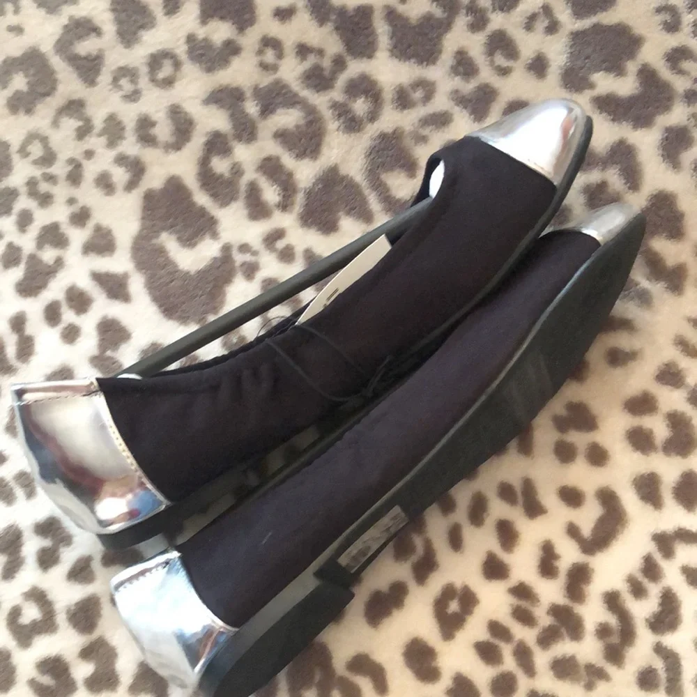 Express Black Faux Suede Silver Metallic Round Toe Ballet Flats Size 9